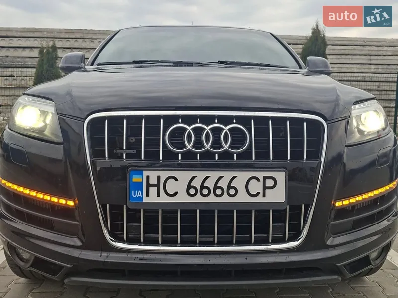 Audi Q7
