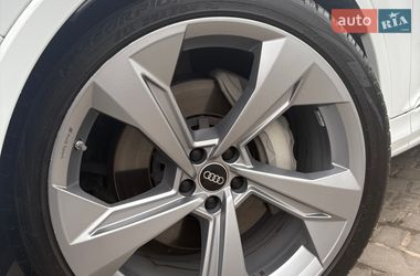 Внедорожник / Кроссовер Audi Q7 2022 в Дрогобыче