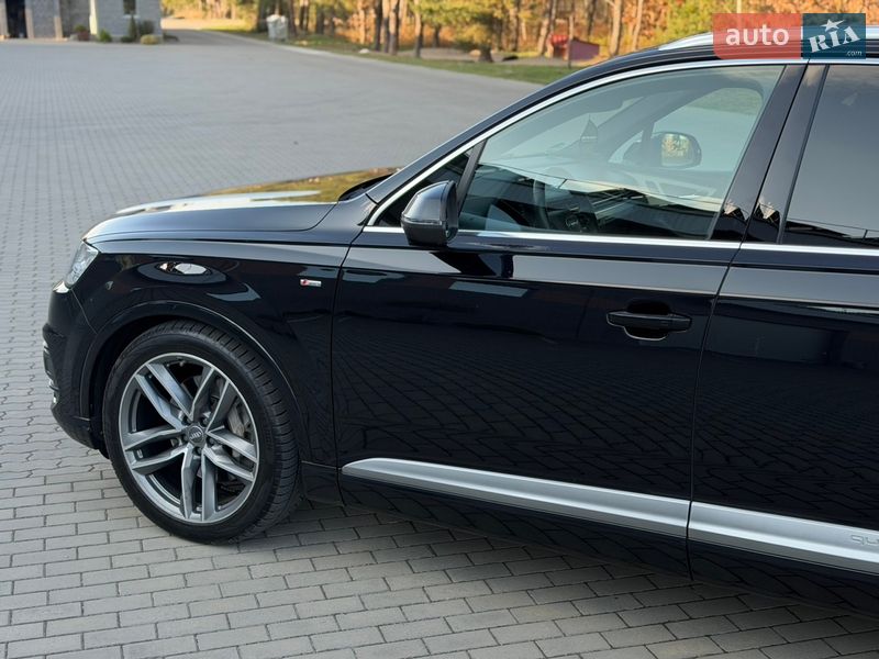 Позашляховик / Кросовер Audi Q7 2016 в Рівному фото 18 Позашляховик / Кросовер Audi Q7 2016 в Рівному