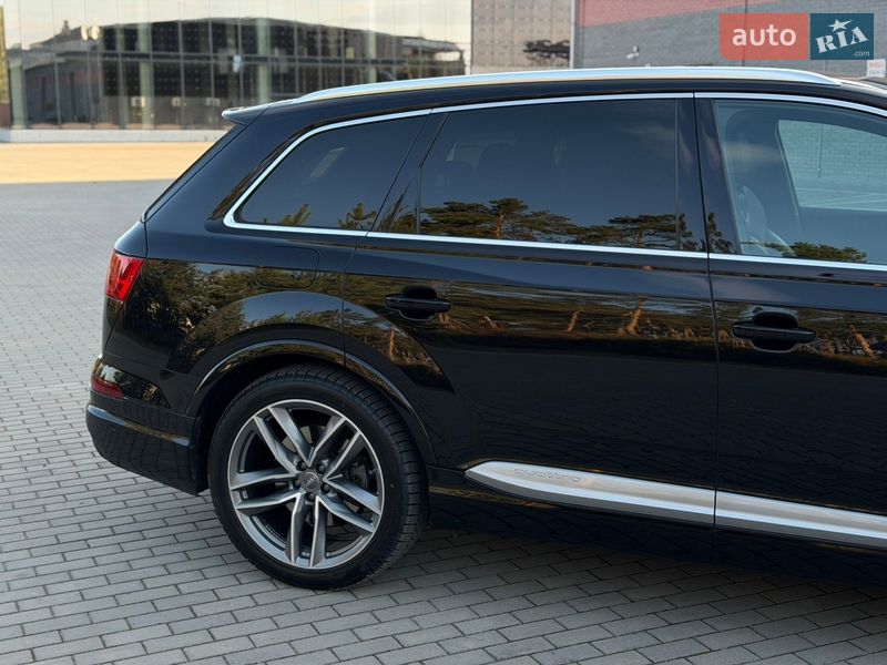 Позашляховик / Кросовер Audi Q7 2016 в Рівному фото 37 Позашляховик / Кросовер Audi Q7 2016 в Рівному