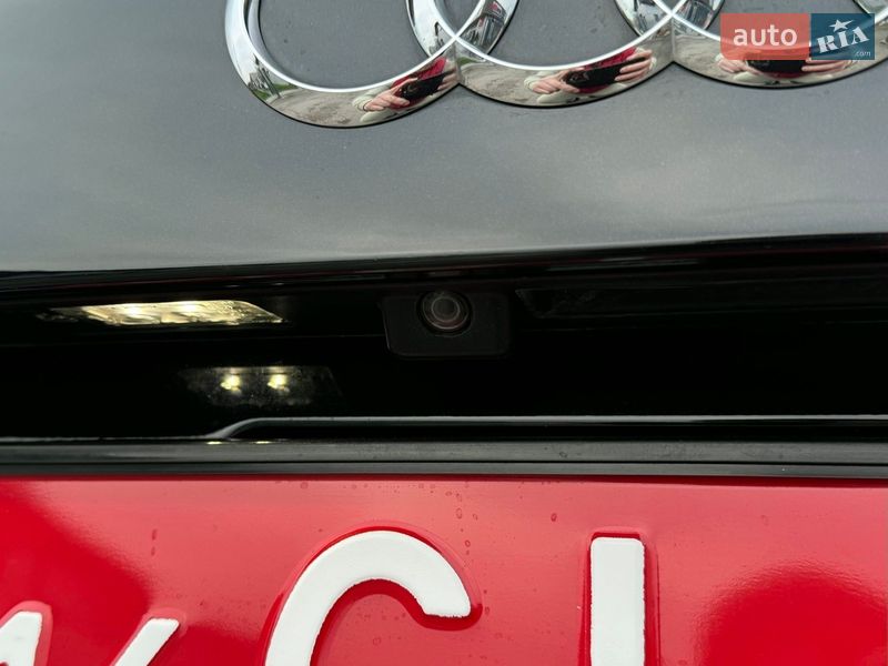 Внедорожник / Кроссовер Audi Q7 2014 в Хороле