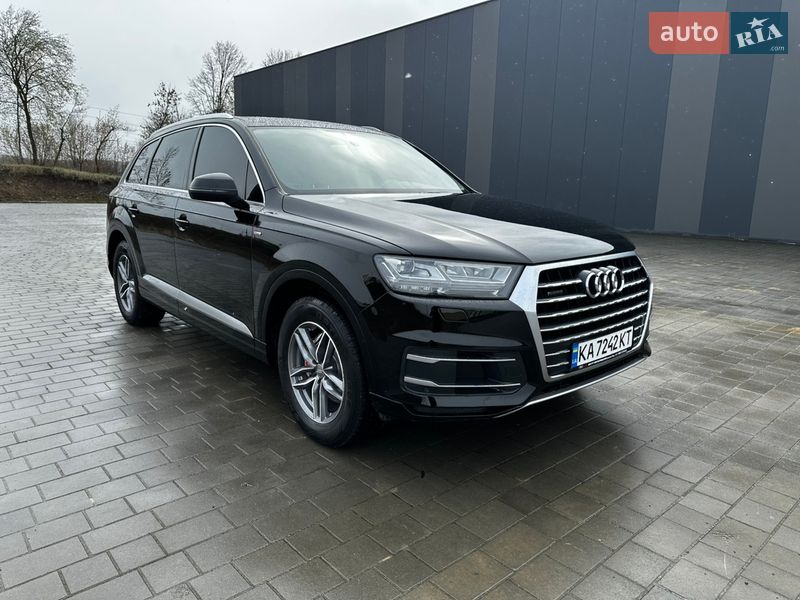 Audi Q7 2016