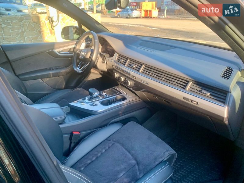Позашляховик / Кросовер Audi Q7 2018 в Кам'янському фото 8 Позашляховик / Кросовер Audi Q7 2018 в Кам'янському