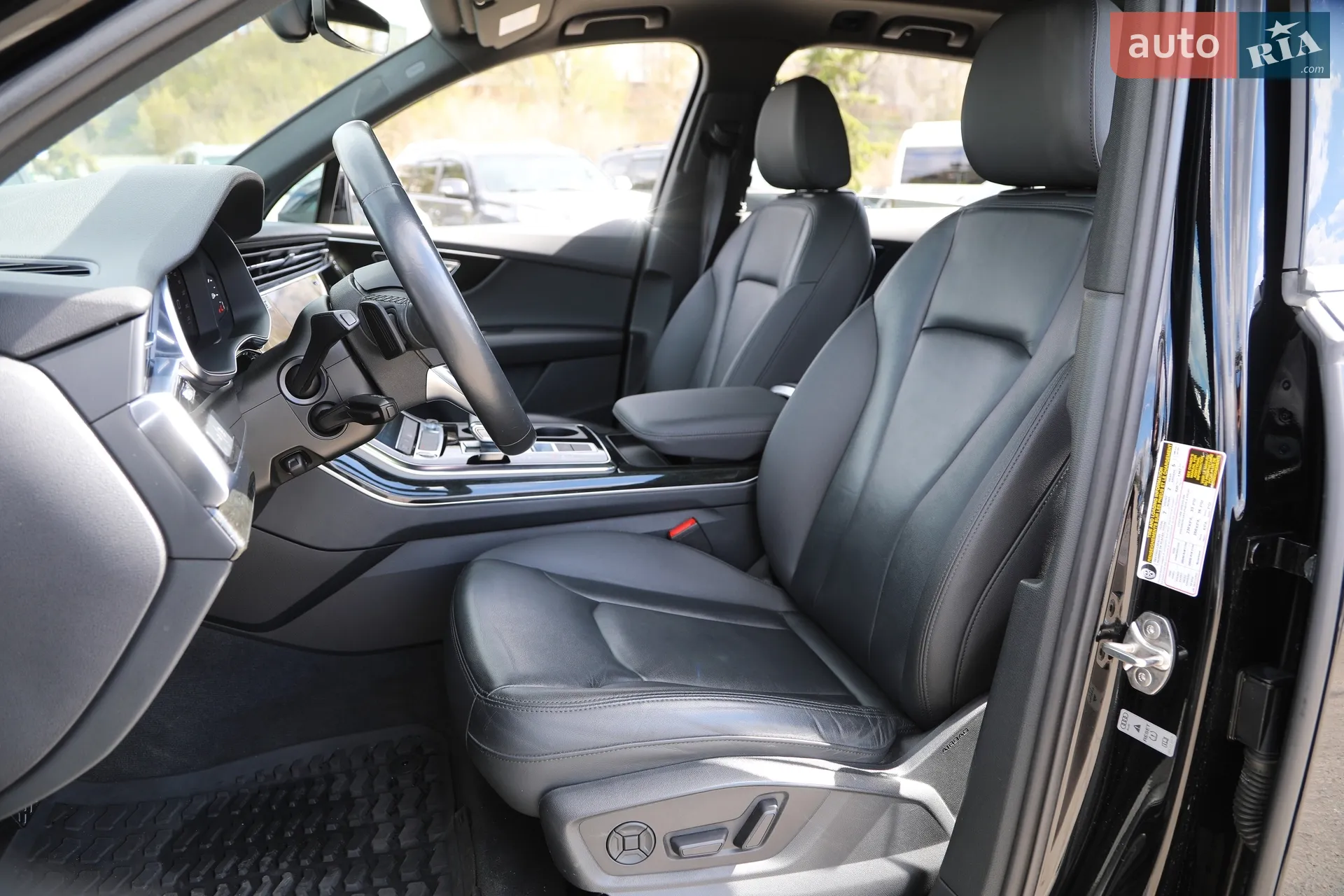 2020 Audi Q7 - мініатюра 12
