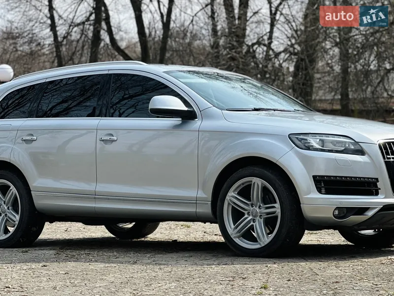 Audi Q7