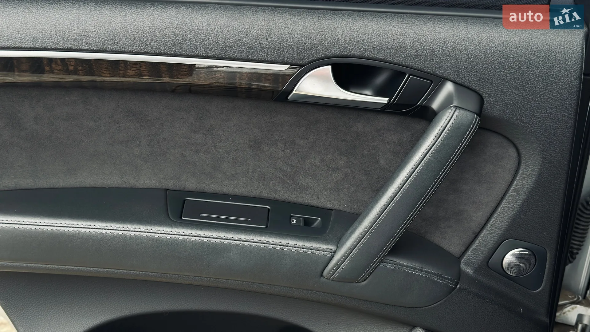 2010 Audi Q7 - мініатюра 36