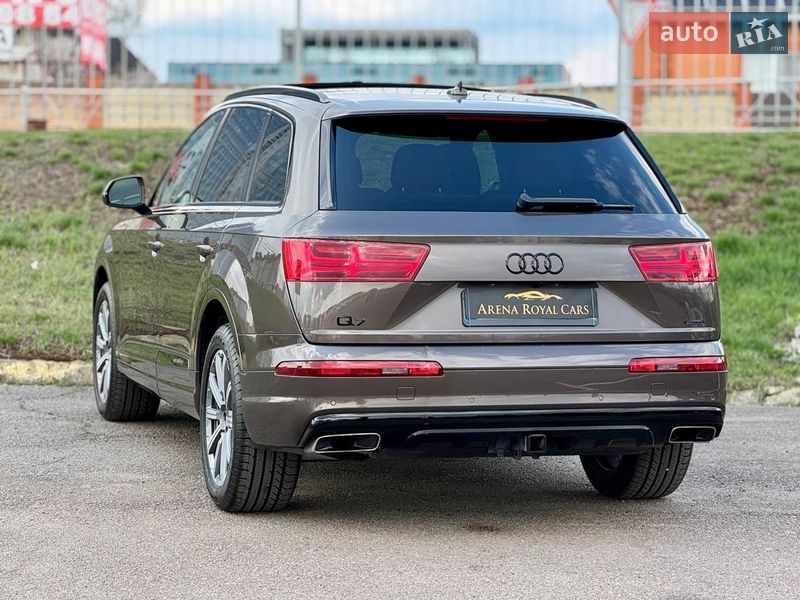 Внедорожник / Кроссовер Audi Q7 2018 в Киеве фото 13 Внедорожник / Кроссовер Audi Q7 2018 в Киеве