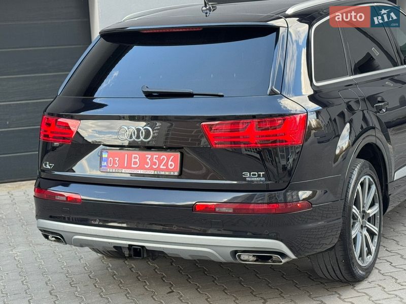 Внедорожник / Кроссовер Audi Q7 2017 в Тернополе