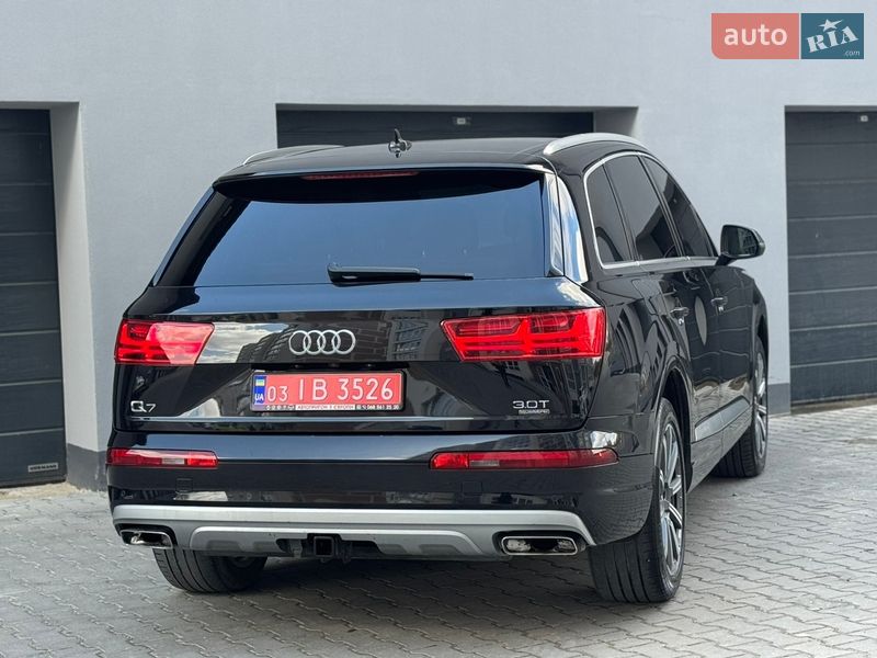 Внедорожник / Кроссовер Audi Q7 2017 в Тернополе