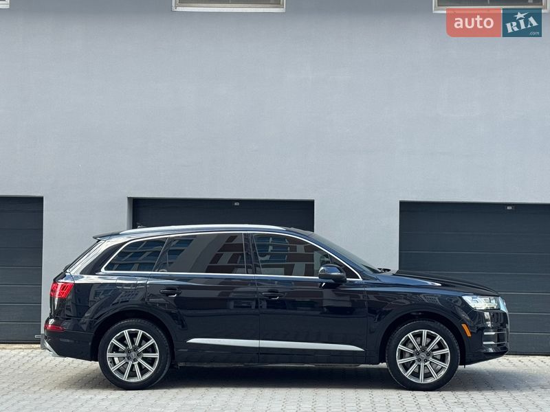 Внедорожник / Кроссовер Audi Q7 2017 в Тернополе