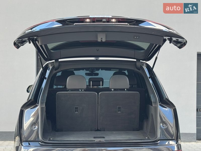 Внедорожник / Кроссовер Audi Q7 2017 в Тернополе