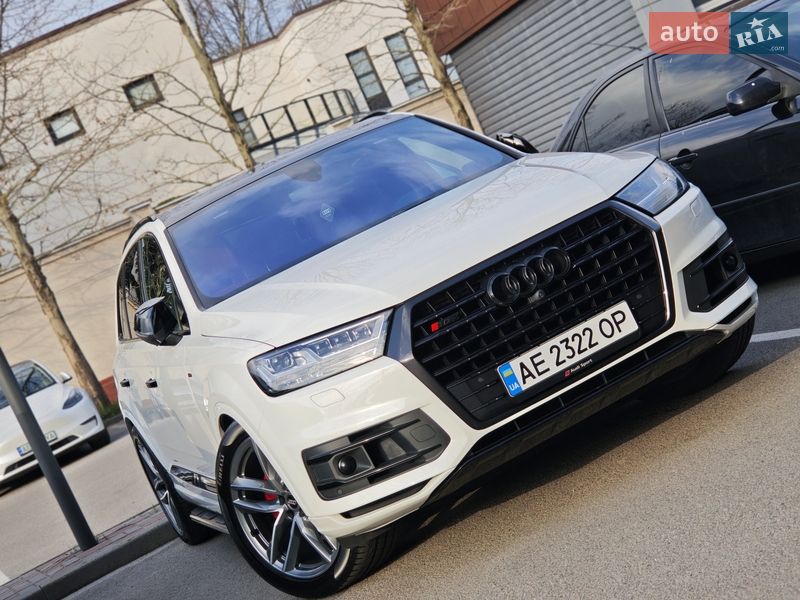 Audi Q7 2016