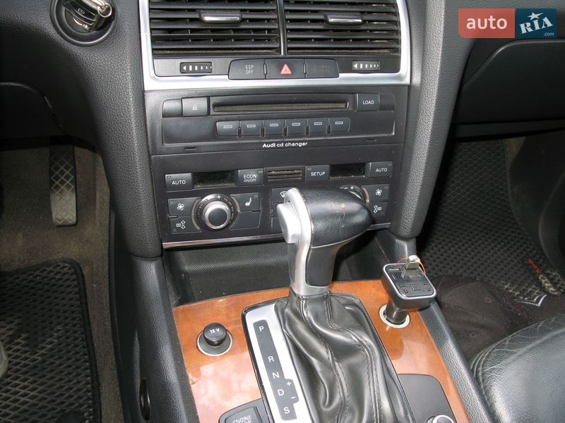 Позашляховик / Кросовер Audi Q7 2007 в Кам'янець-Подільському