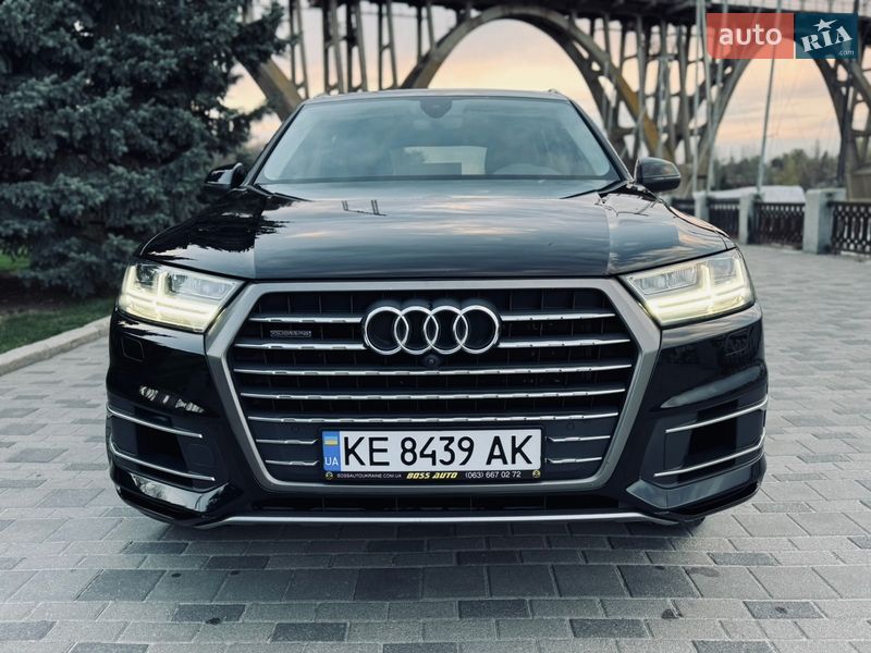 Позашляховик / Кросовер Audi Q7 2016 в Дніпрі фото 3 Позашляховик / Кросовер Audi Q7 2016 в Дніпрі