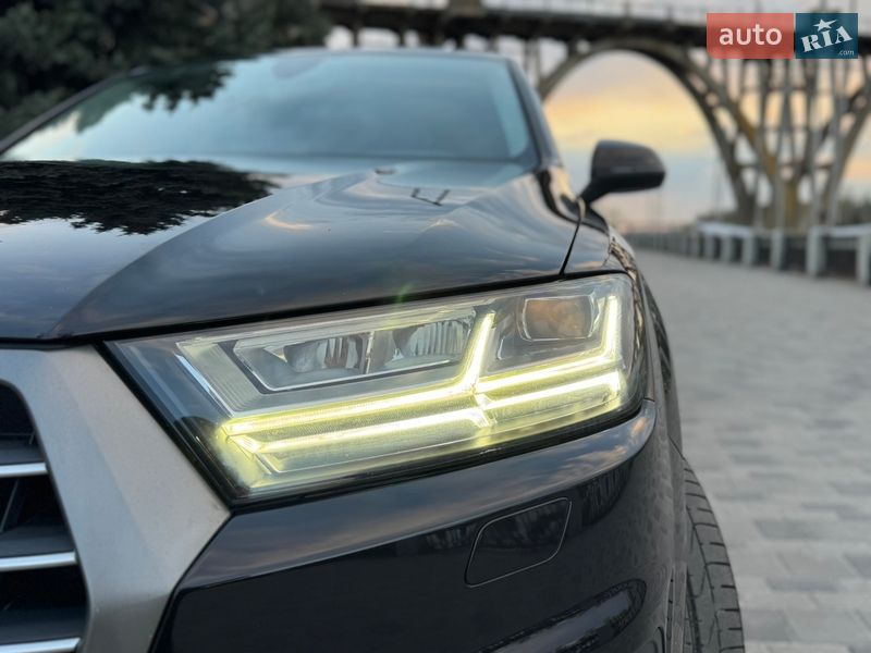 Позашляховик / Кросовер Audi Q7 2016 в Дніпрі фото 8 Позашляховик / Кросовер Audi Q7 2016 в Дніпрі