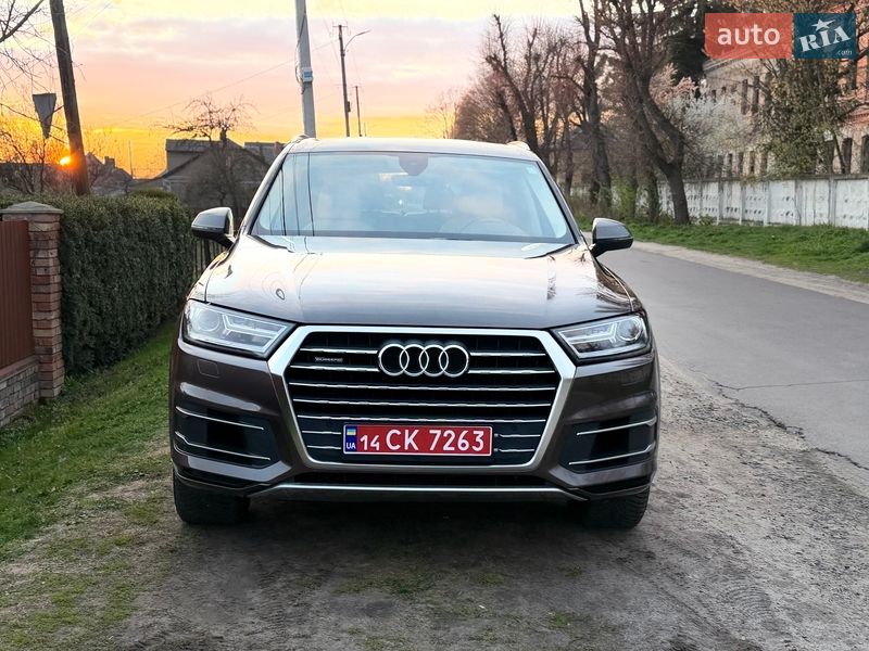 Позашляховик / Кросовер Audi Q7 2018 в Володимирі фото 24 Позашляховик / Кросовер Audi Q7 2018 в Володимирі