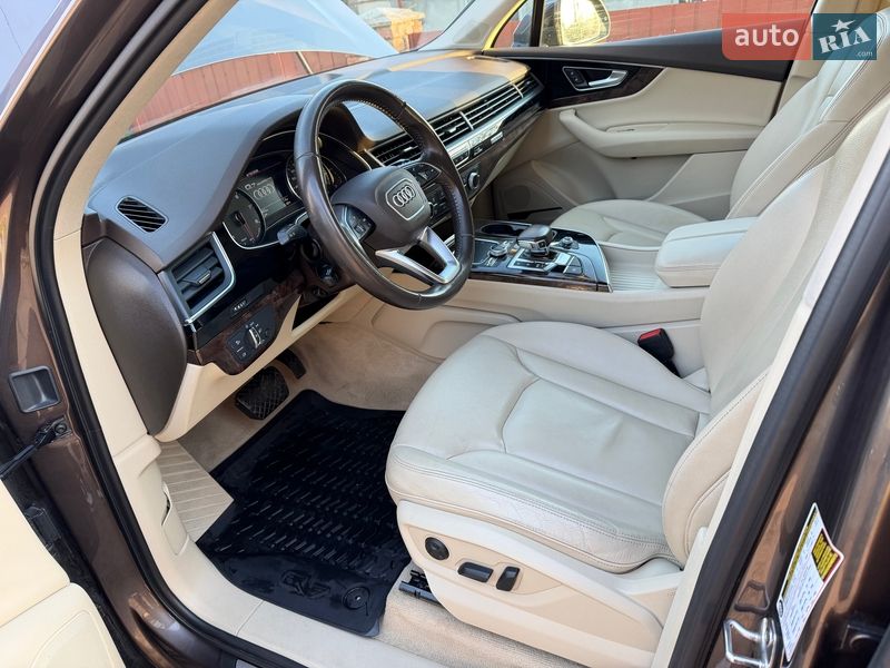 Позашляховик / Кросовер Audi Q7 2018 в Володимирі фото 48 Позашляховик / Кросовер Audi Q7 2018 в Володимирі