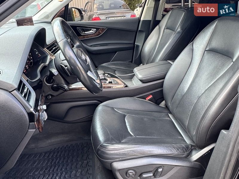 Позашляховик / Кросовер Audi Q7 2018 в Києві