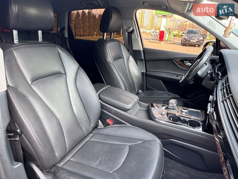 Позашляховик / Кросовер Audi Q7 2018 в Києві