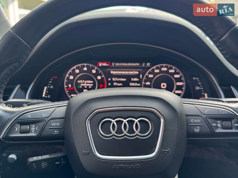 Позашляховик / Кросовер Audi Q7 2018 в Києві