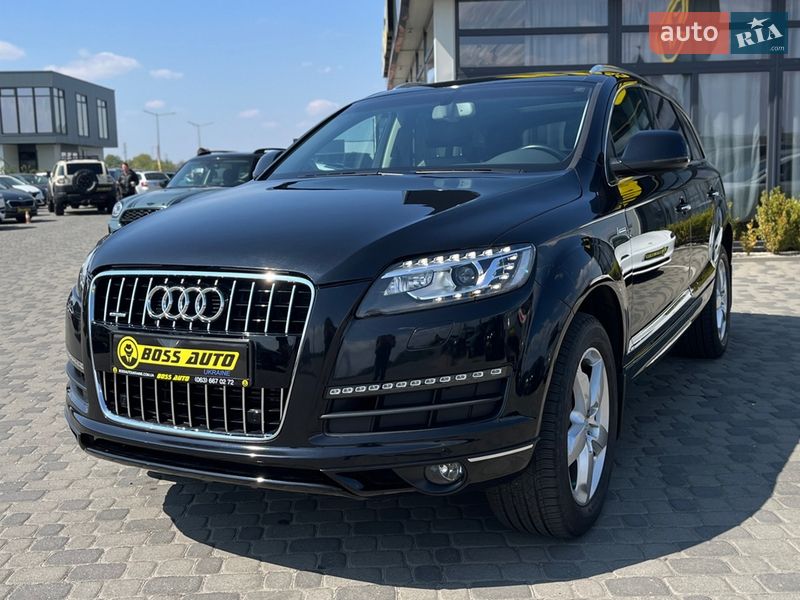 Внедорожник / Кроссовер Audi Q7 2015 в Мукачево