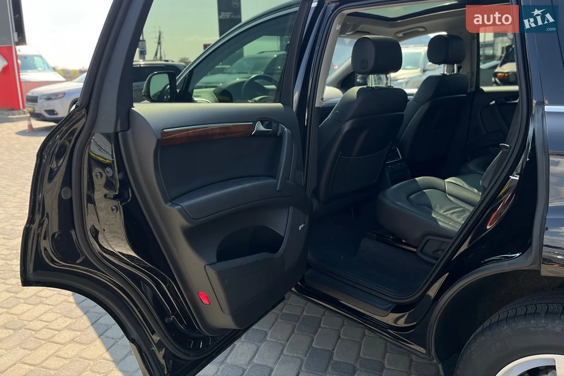 2015 Audi Q7 - мініатюра 23