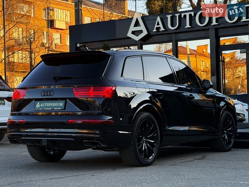 Позашляховик / Кросовер Audi Q7 2018 в Києві фото 21 Позашляховик / Кросовер Audi Q7 2018 в Києві