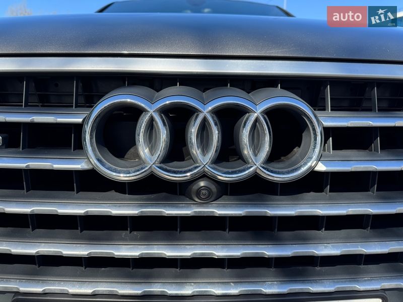 Позашляховик / Кросовер Audi Q7 2018 в Києві фото 32 Позашляховик / Кросовер Audi Q7 2018 в Києві