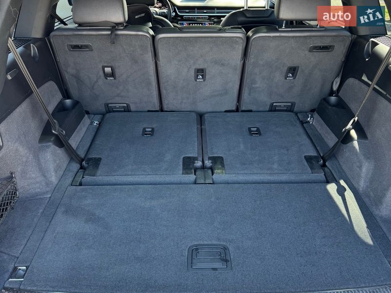 Позашляховик / Кросовер Audi Q7 2018 в Києві фото 34 Позашляховик / Кросовер Audi Q7 2018 в Києві