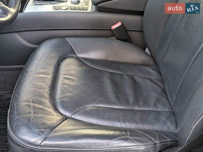 Позашляховик / Кросовер Audi Q7 2015 в Чернівцях фото 30 Позашляховик / Кросовер Audi Q7 2015 в Чернівцях