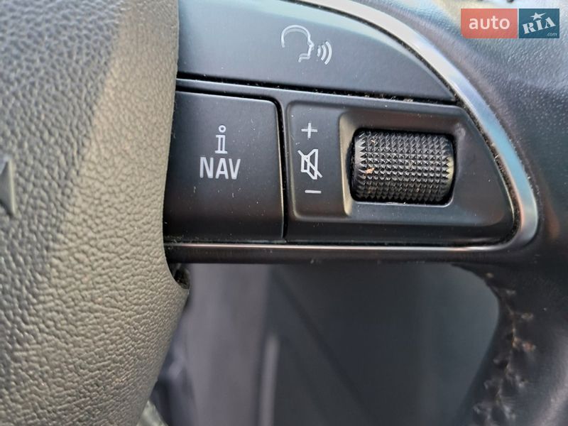 Позашляховик / Кросовер Audi Q7 2015 в Чернівцях фото 17 Позашляховик / Кросовер Audi Q7 2015 в Чернівцях