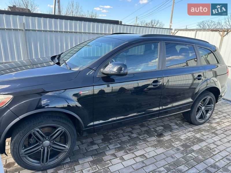 Внедорожник / Кроссовер Audi Q7 2015 в Крюковщине