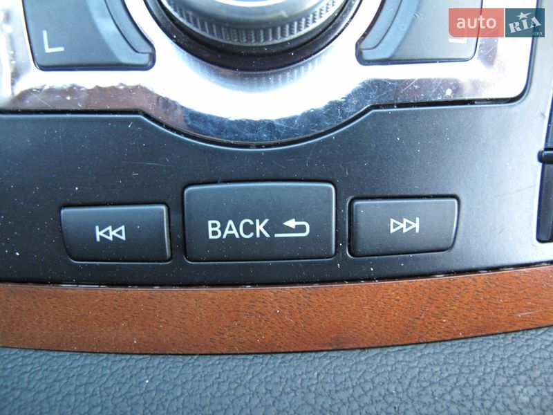 Позашляховик / Кросовер Audi Q7 2014 в Києві фото 108 Позашляховик / Кросовер Audi Q7 2014 в Києві