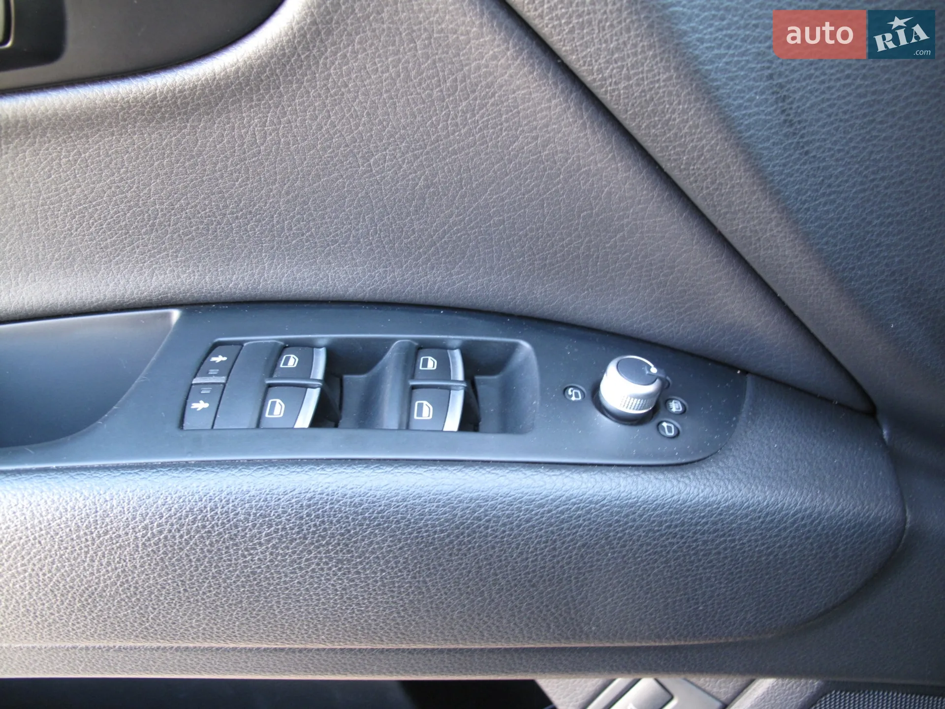 2014 Audi Q7 - мініатюра 138