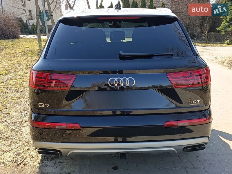 Внедорожник / Кроссовер Audi Q7 2017 в Луцке