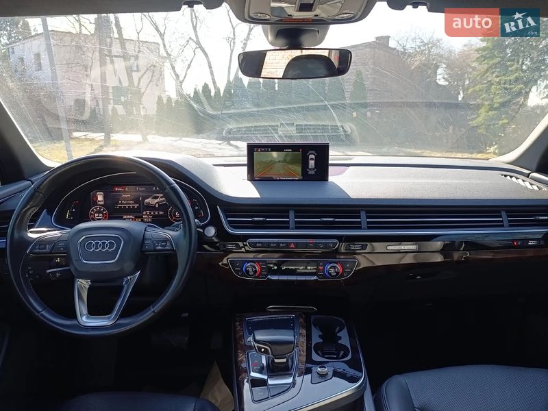 Внедорожник / Кроссовер Audi Q7 2017 в Луцке