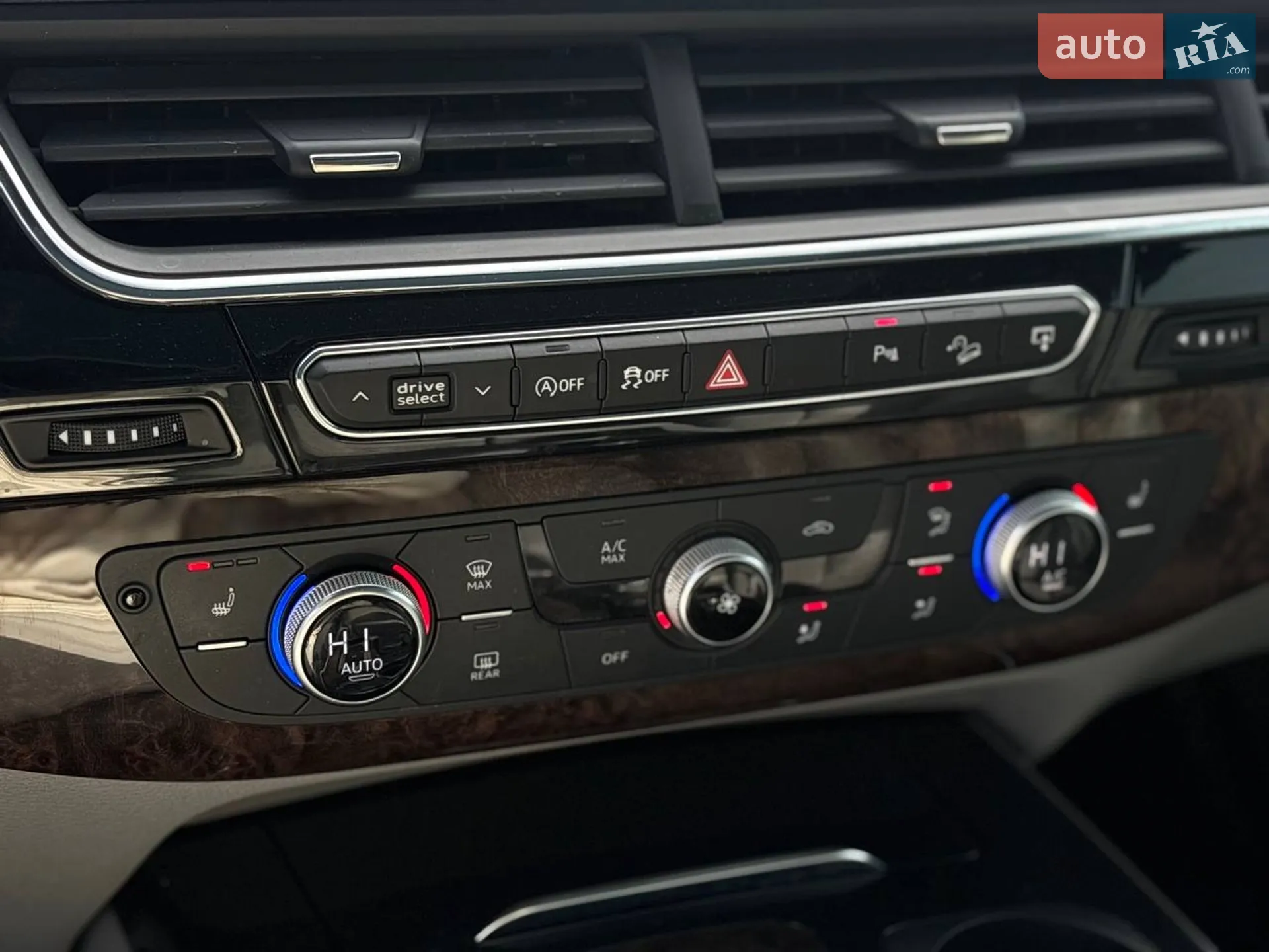 2016 Audi Q7 - мініатюра 66