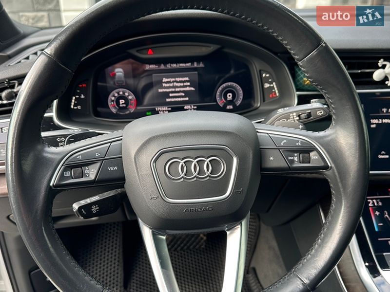 Позашляховик / Кросовер Audi Q7 2019 в Луцьку