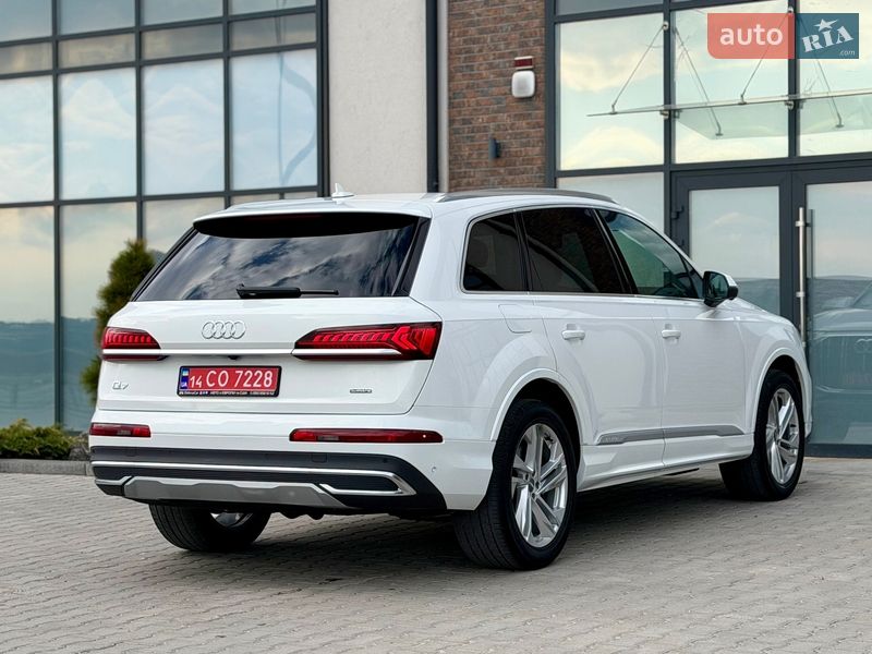 Внедорожник / Кроссовер Audi Q7 2019 в Тернополе