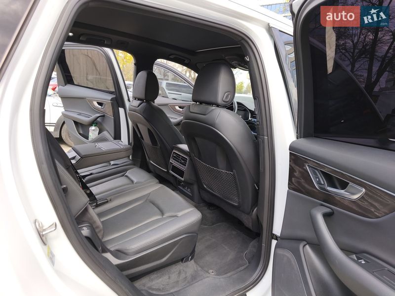 Внедорожник / Кроссовер Audi Q7 2019 в Днепре фото 16 Внедорожник / Кроссовер Audi Q7 2019 в Днепре