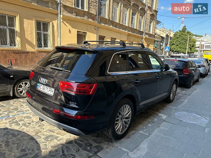 Audi Q7 2016