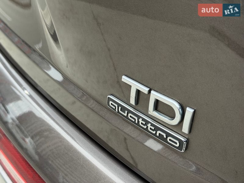 Позашляховик / Кросовер Audi Q7 2017 в Києві