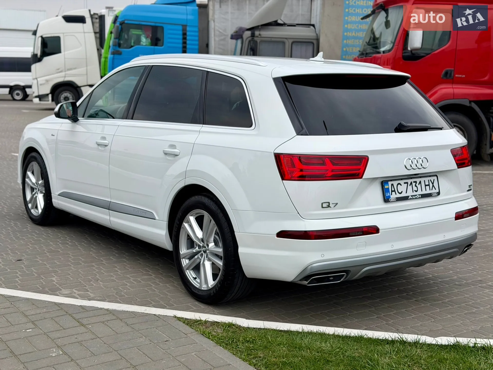 2017 Audi Q7 - мініатюра 9