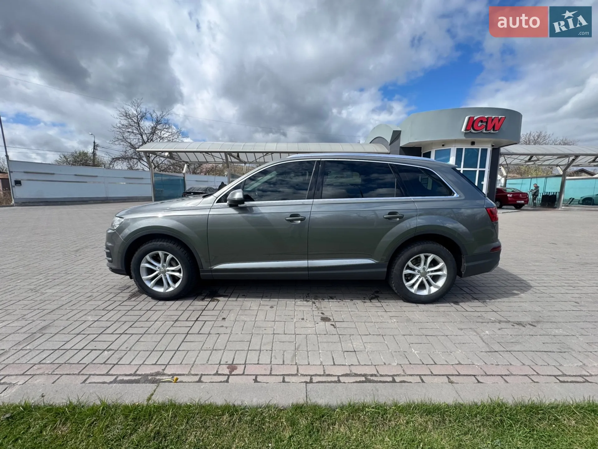 2016 Audi Q7 - мініатюра 15