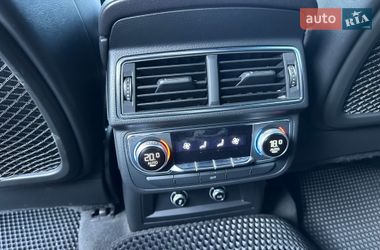 Позашляховик / Кросовер Audi Q7 2017 в Києві