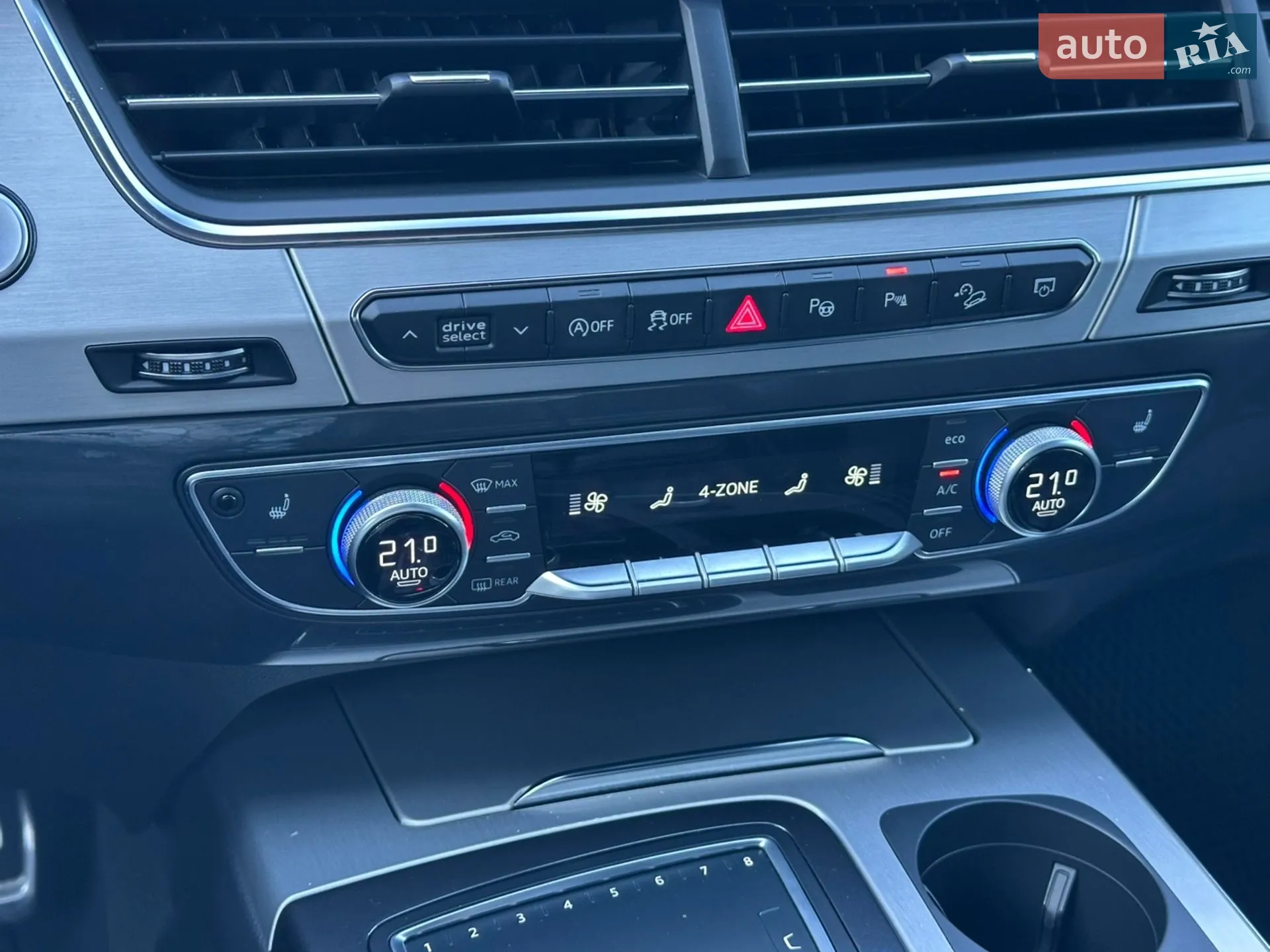 2017 Audi Q7 - мініатюра 41