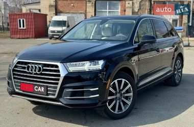 Позашляховик / Кросовер Audi Q7 2016 в Києві