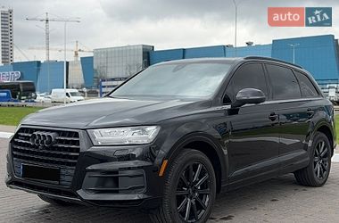 Позашляховик / Кросовер Audi Q7 2016 в Києві