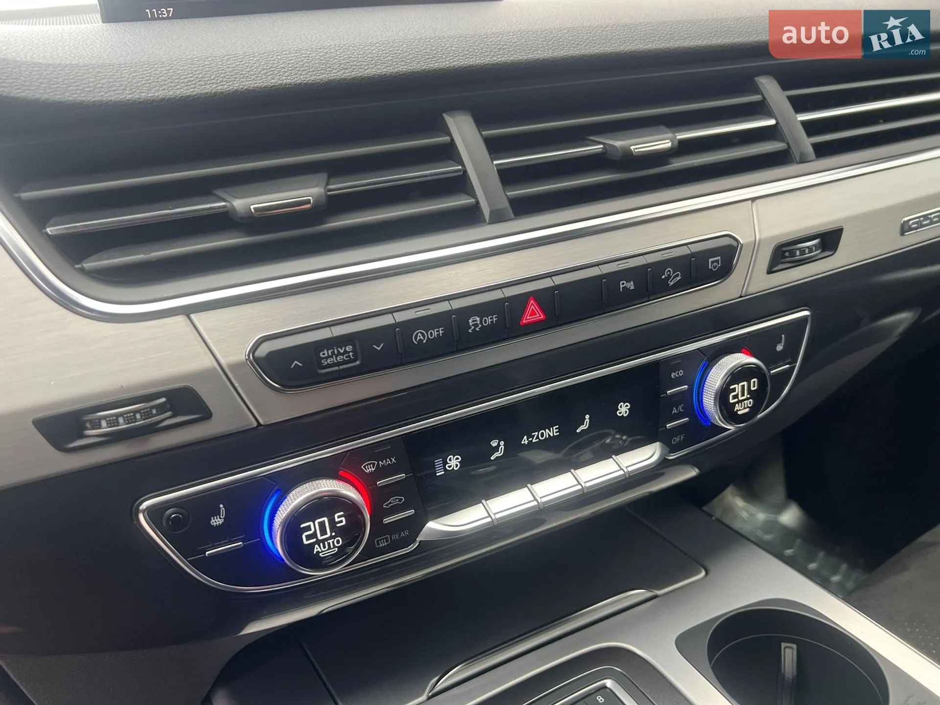 2019 Audi Q7 - мініатюра 26