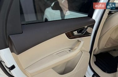 Внедорожник / Кроссовер Audi Q7 2016 в Львове